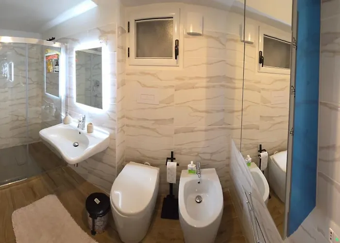 Mediterranean Sunset Veranda Bagnara 公寓 巴尼亚拉卡拉布拉